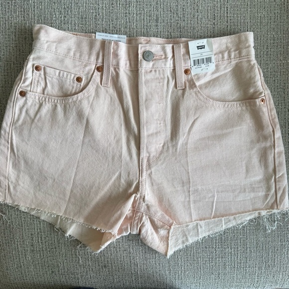 Levi's Pink Jean Shorts High-Waisted Cuffed Hem in Peach - Picture 1 of 10